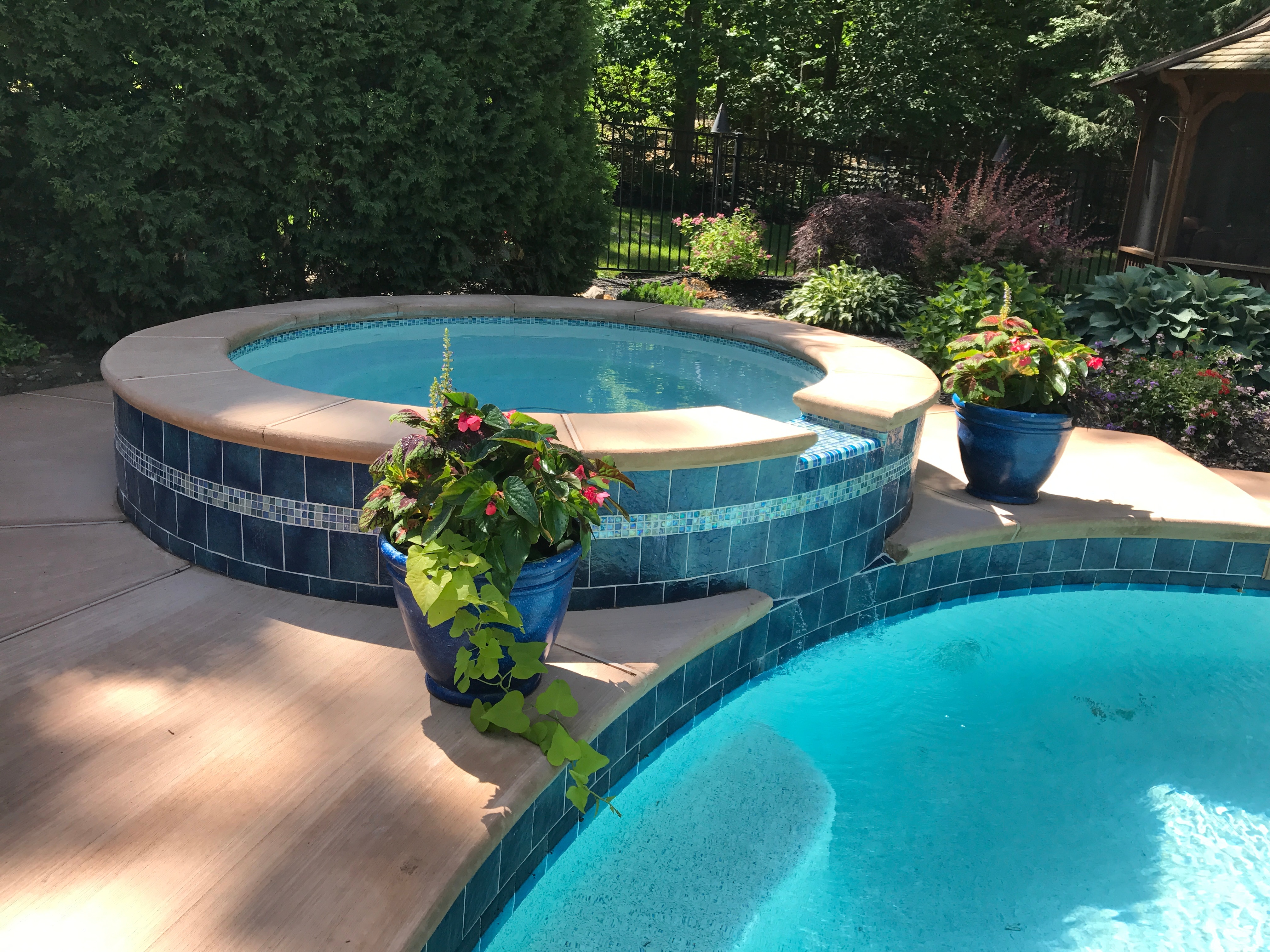 Prism Matrix Pebble & Glass Pool Finishes Leisure Craft Pools